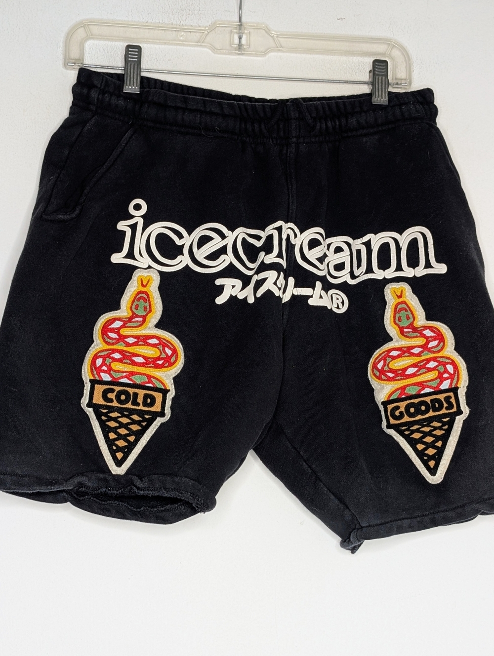 Ice Cream Lemon Hedge Black Shorts size medium